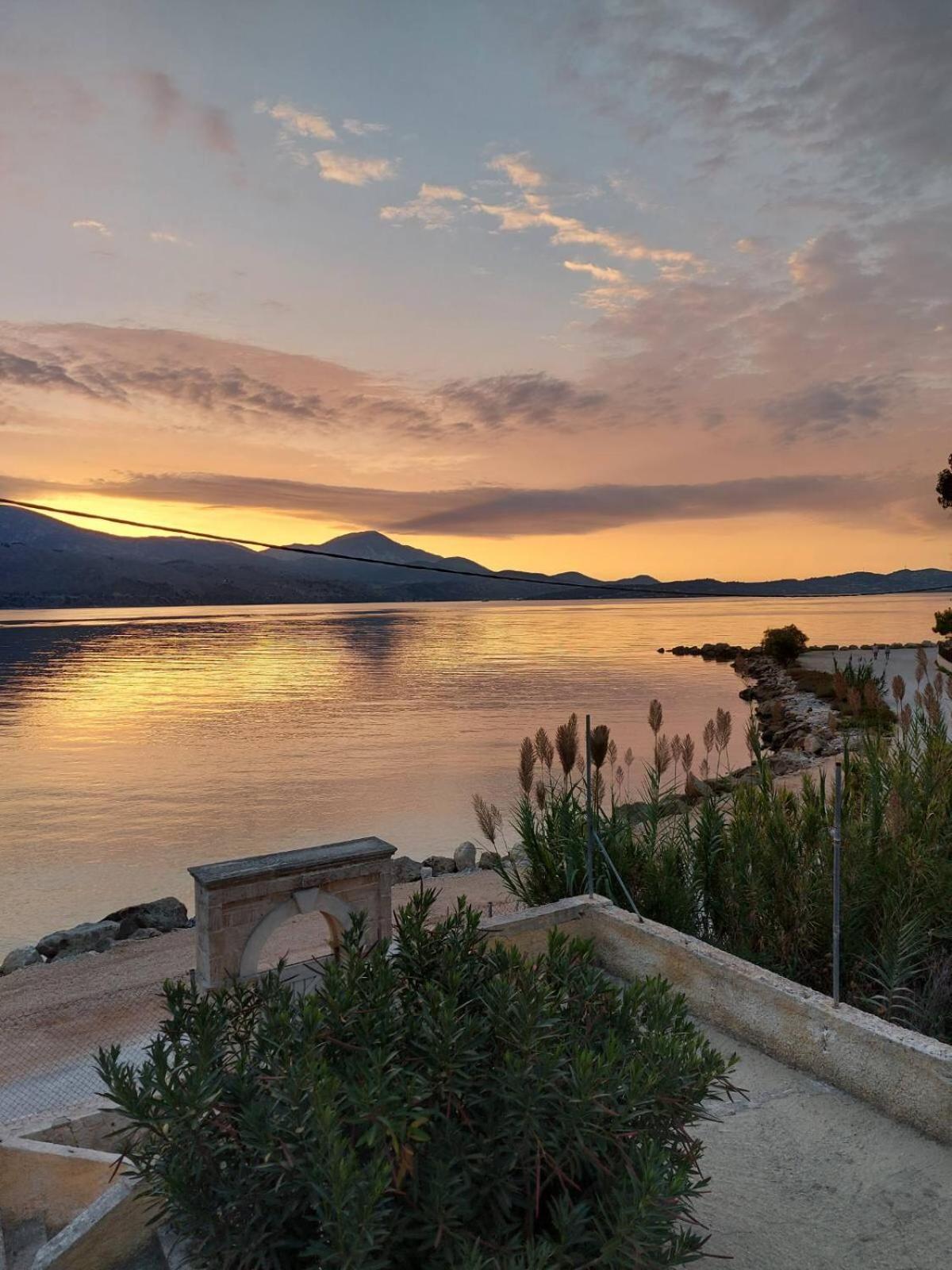 Villa Apollonides Beach Houses 2 Lixouri